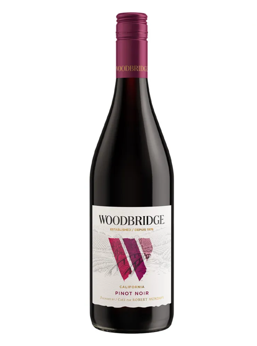 Vinho tinto Ribert mondavi Woodbridge Pinot noir, vinho americano